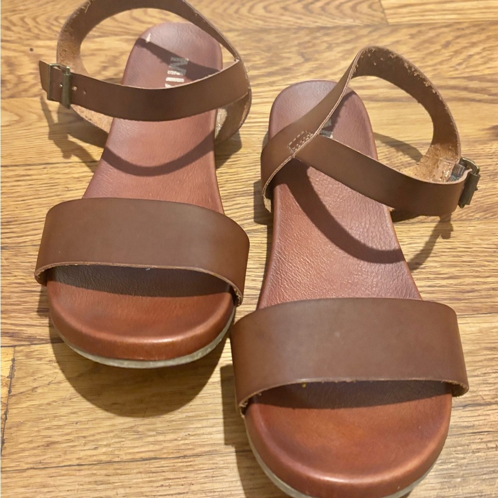 MIA Brown Leather Sandals